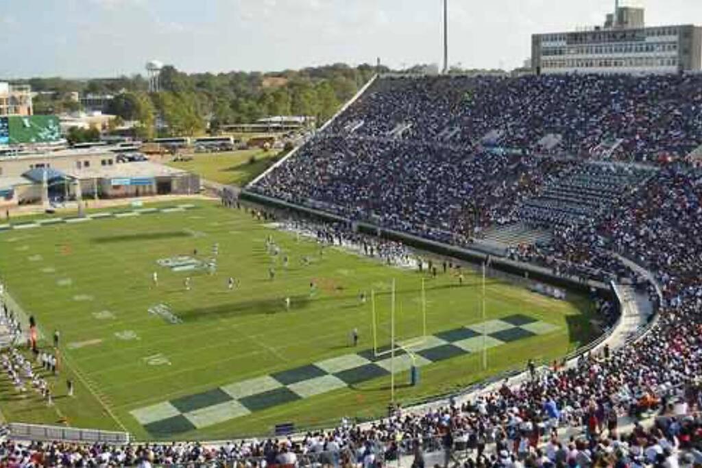 Short Walk To Jsu Stadium, Hospitals, And Bars In Fondren Jackson Dış mekan fotoğraf